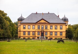 Das um 1700 erbaute Gusthaus Hohen Luckow. // © Frank Burger Das um 1700 erbaute Gusthaus Hohen Luckow. // © Frank Burger