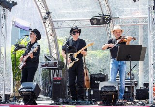 © (c) Hagstone © (c) Hagstone