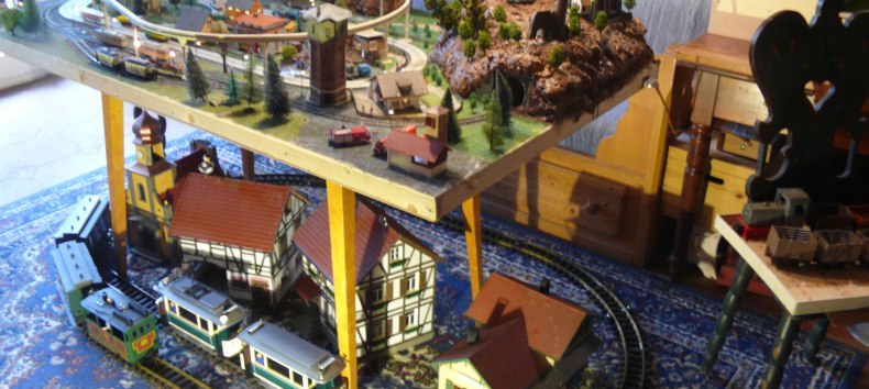 Modelspoorbaan bij de ingang, © Peter Ramsch