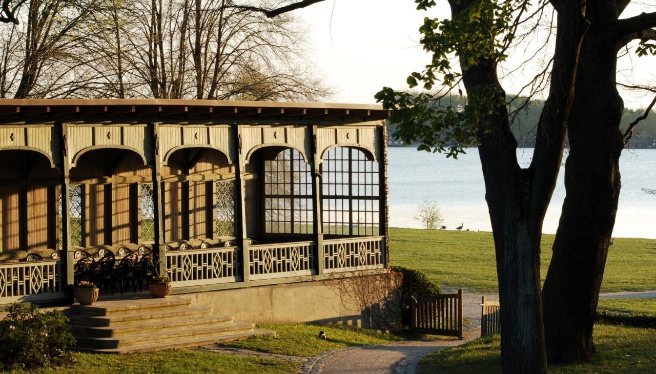 Kurhaus tuin met tuinpaviljoen, © Andreas Duerst