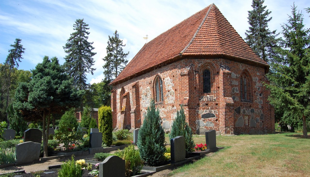 Village church Garwitz, &copy; Foto: Karl-Georg Haustein