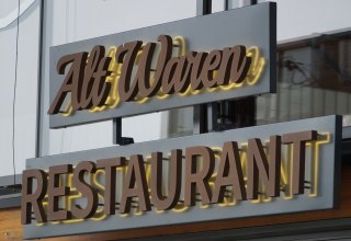 © Alt Waren © Alt Waren