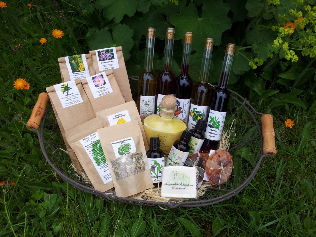 Kleine productselectie, &copy; Heike Voigt - Edle Tropfen Kr&auml;uterspezialit&auml;ten