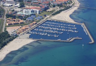 &copy; K&uuml;hlungsborn Travel KG