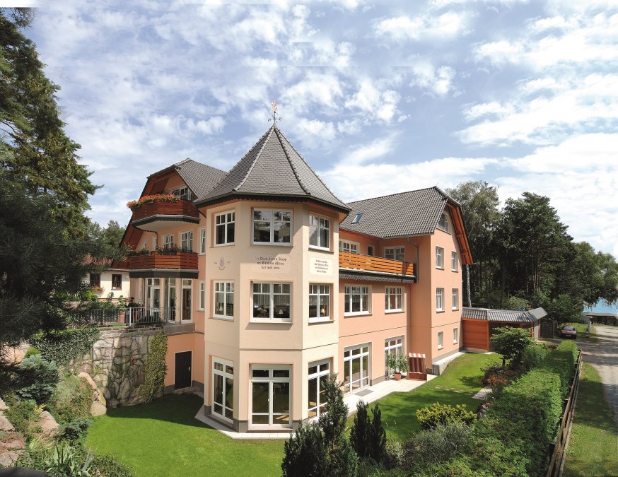 Okrągły autobus Lake Plau, &copy; Rundbus Plauer See