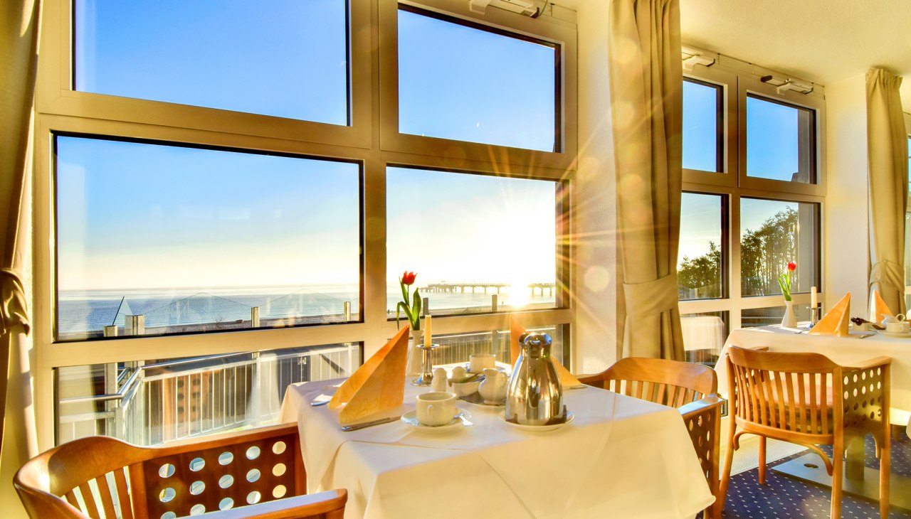 Hotel restaurant, © Promenadenhotel Admiral