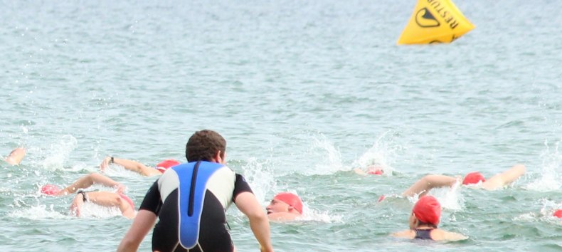 Baltic Sea swimming Prerow // &copy; Kurbetrieb Prerow