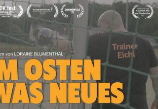 Filmaffiche Iets nieuws in het oosten, &copy; Drop-out Cinema eG MV DOX