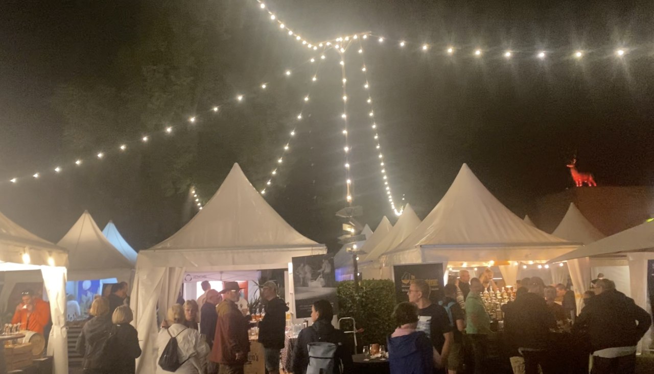 Atmosfera // &copy; Matthias Schlesinger