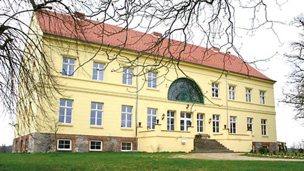 Manor house Pinnow, &copy; Axel Thiessenhusen