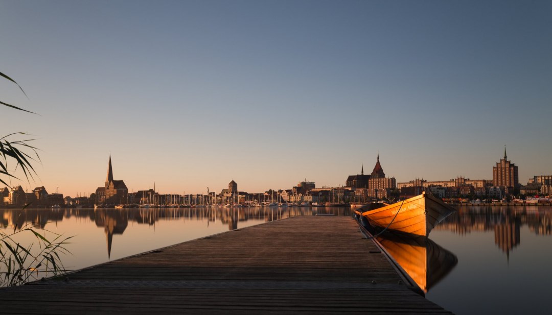Rostock's St. Mary's Church proudly watches over the city at the mouth of the Warnow River // © MV-T/Manthey Rostock's St. Mary's Church proudly watches over the city at the mouth of the Warnow River // © MV-T/Manthey