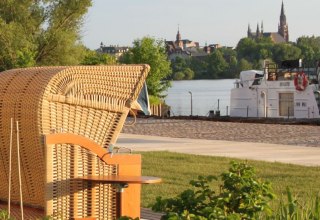 Leżaki plażowe do kontemplacji, © Hotel Speicher am Ziegelsee