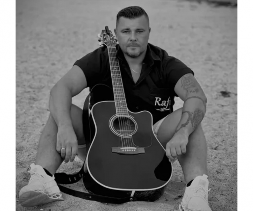 Rafi, &copy; Zoltan Szekely