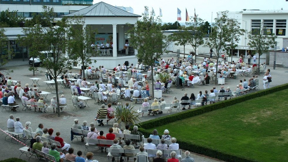 Concert in de Kurhaus tuin, © TZRW - Andreas Krüger