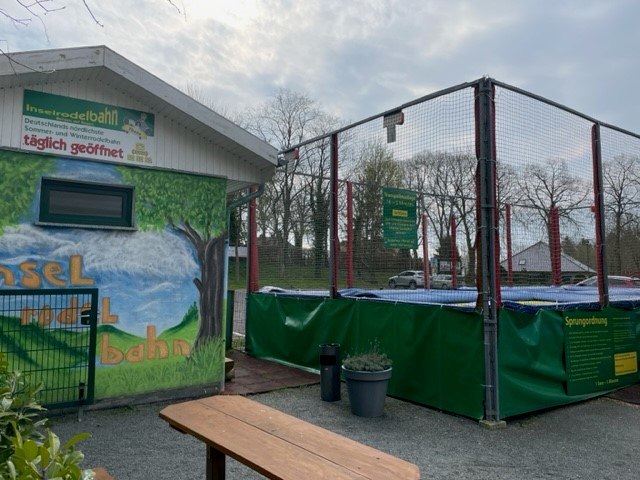 Świat przygód Rugard Letni tor saneczkowy Zjeżdżalnia trampolinowa, © TMV/Höhle Świat przygód Rugard Letni tor saneczkowy Zjeżdżalnia trampolinowa, © TMV/Höhle