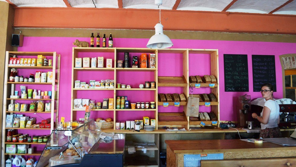 Zicht op de boerderijwinkel, © Cafè 7