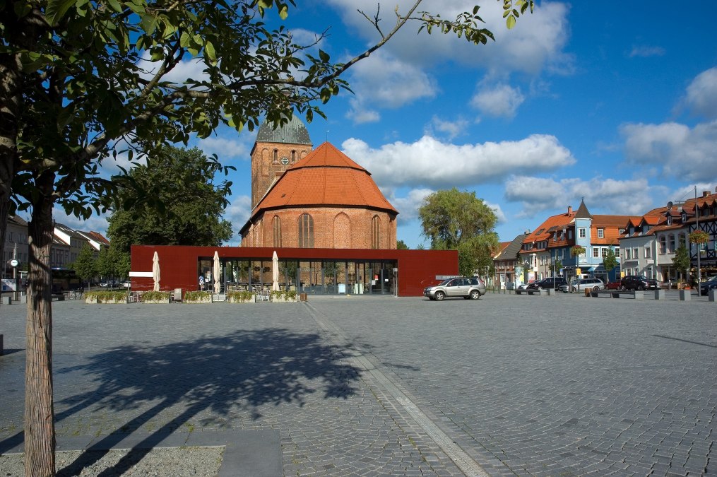 Widok z zewnątrz, © Paganini