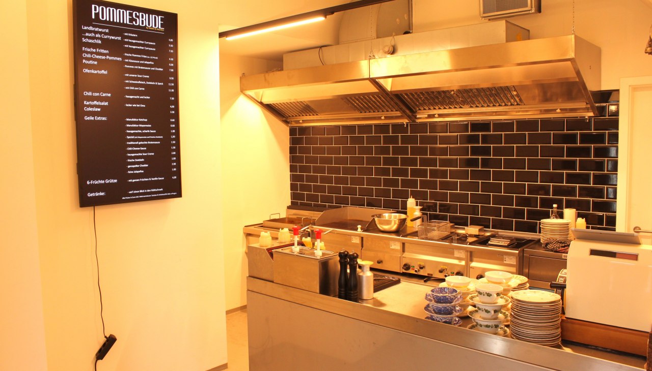 Our chip shop in the old Kruse warehouse, © pommes-bude.com