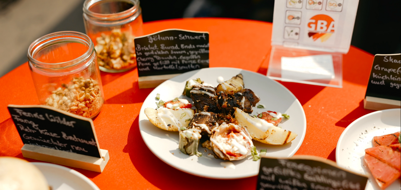 Kreatywne przysmaki na mistrzostwach stanu MV w grillowaniu // &copy; inRostock