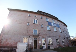 Blue Doors Hostel KTV // &copy; Blue Doors Hostel
