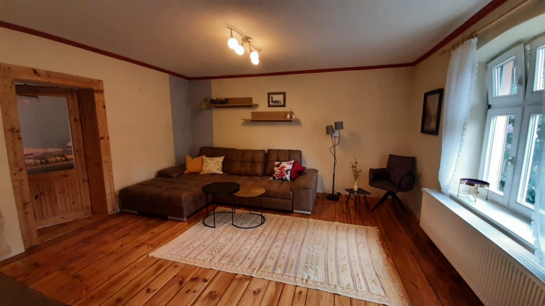 Rustic coziness in the living room, © Gabriele Kölbl Rustic coziness in the living room, © Gabriele Kölbl