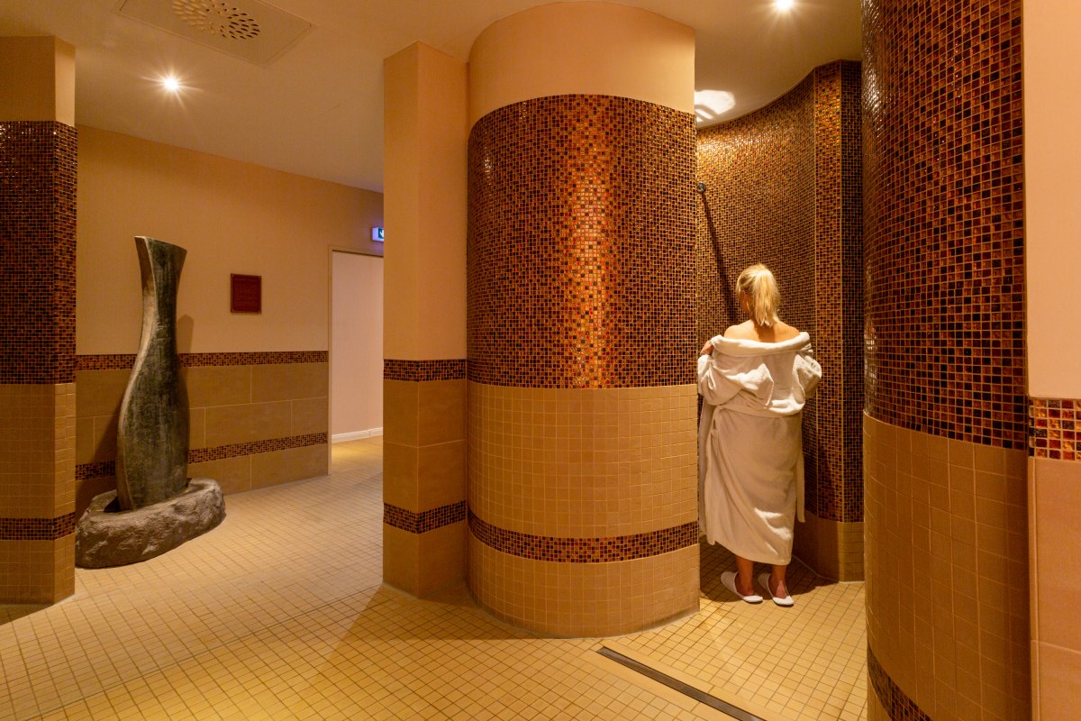 Inviting wellness area with saunas // © Seeschloss Schorssow Inviting wellness area with saunas // © Seeschloss Schorssow