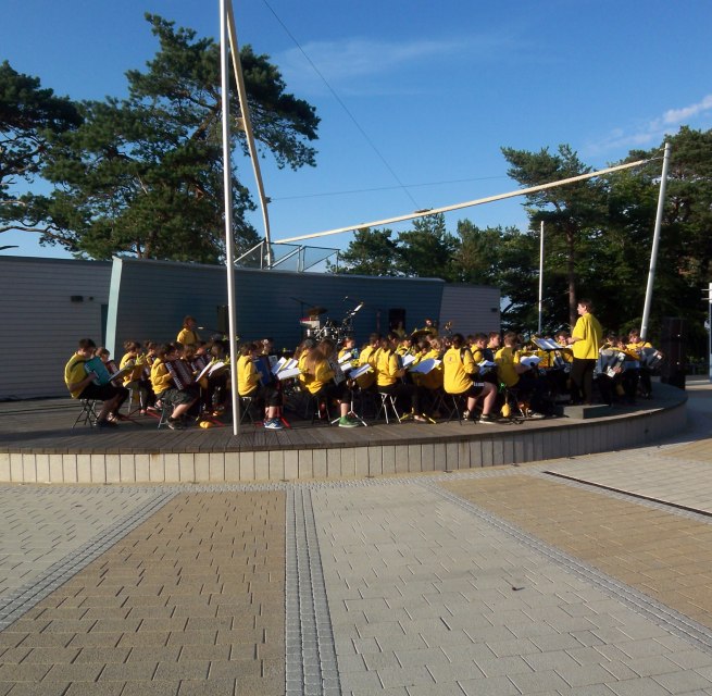 &copy; Happy-Junior-Band.JPG