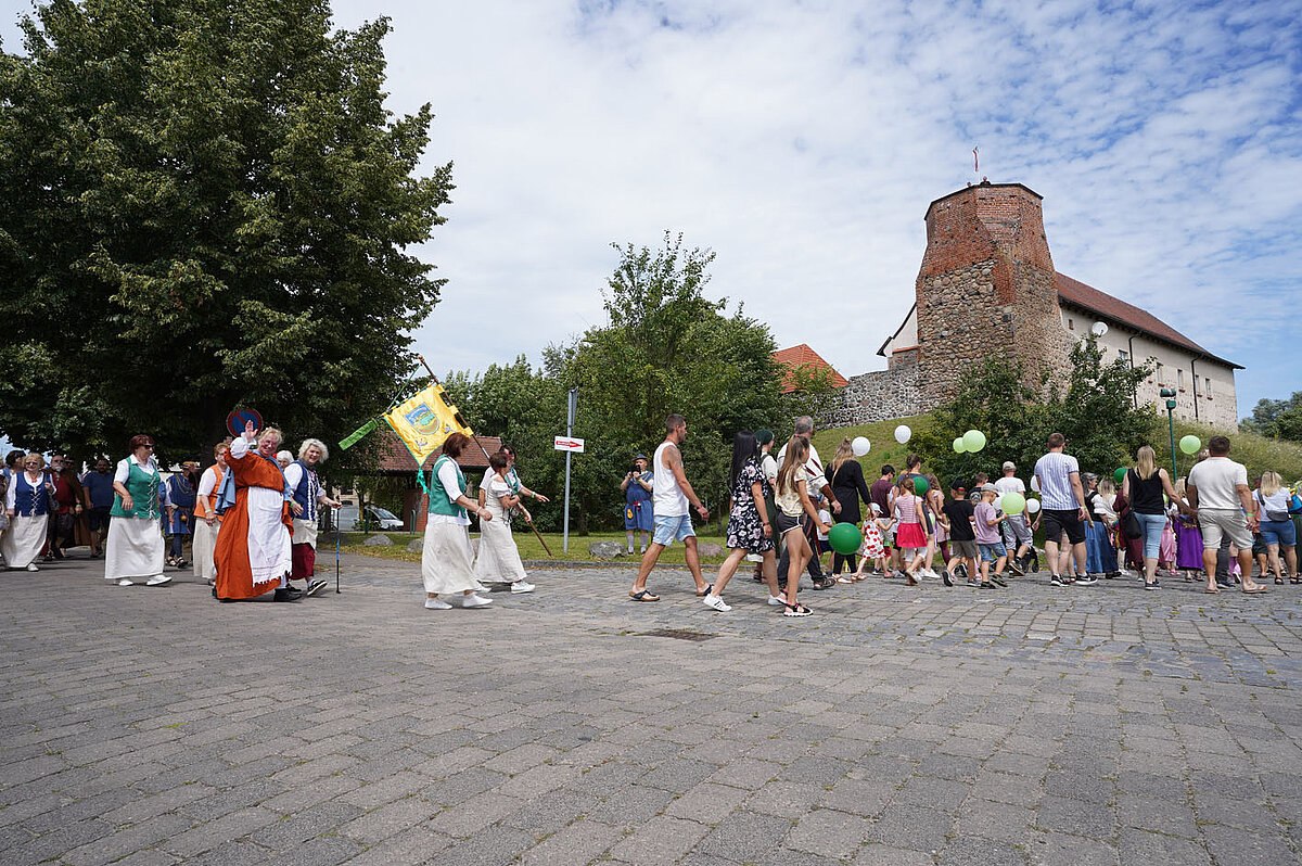 Kasteelfeest parade, &copy; Burgverein Wesenberg e.V.
