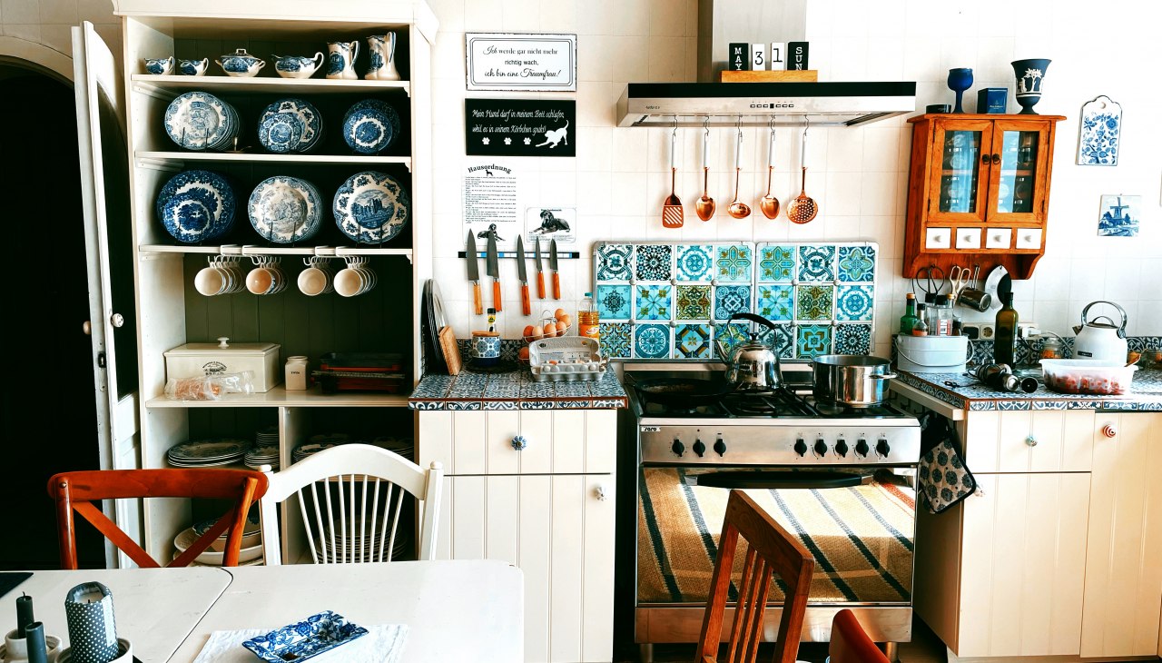 Large communal kitchen for all guests of the manor house, © Gutshaus Boldekow / Anja Thonig