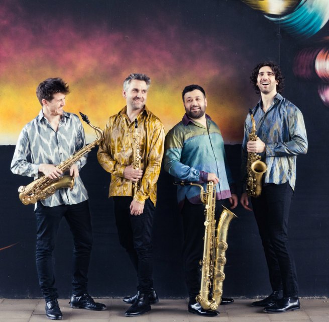 Blaž Kemperle - soprano saxophone,
Jacopo Taddei - alto saxophone,
Alan Lužar - tenor saxophone,
David Brand - baritone saxophone // © Signum Saxophon Quartett Blaž Kemperle - soprano saxophone,
Jacopo Taddei - alto saxophone,
Alan Lužar - tenor saxophone,
David Brand - baritone saxophone // © Signum Saxophon Quartett