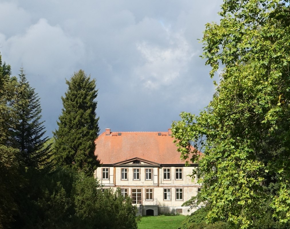 Dworek widziany z parku, © Bettina Burchardt Dworek widziany z parku, © Bettina Burchardt