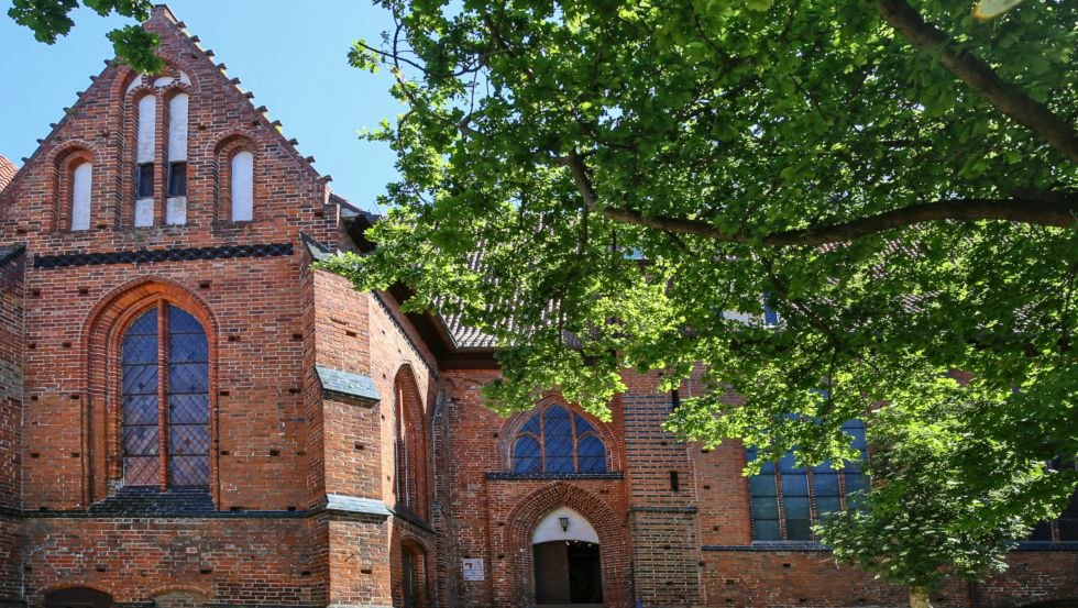 Ingang tot de Heilige Geest Kerk, © TMV, Danny Gohlke