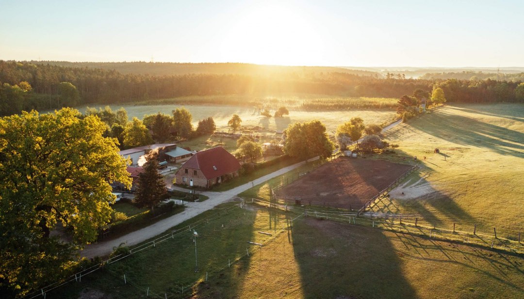 De Bruchmühle boerderij in het Mecklenburgse merengebied