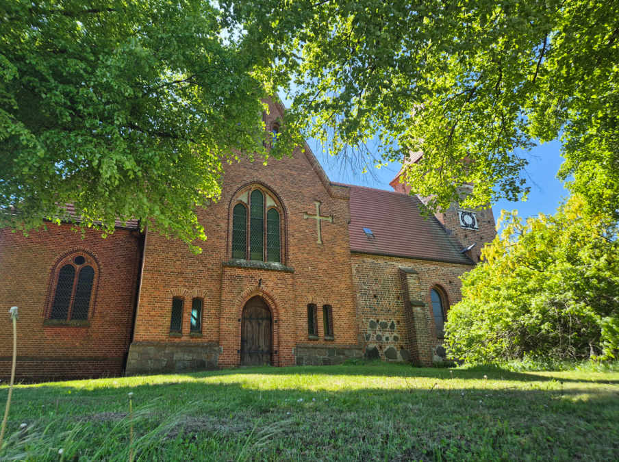 Kirche Gielow1, © Gina Schulenberg
