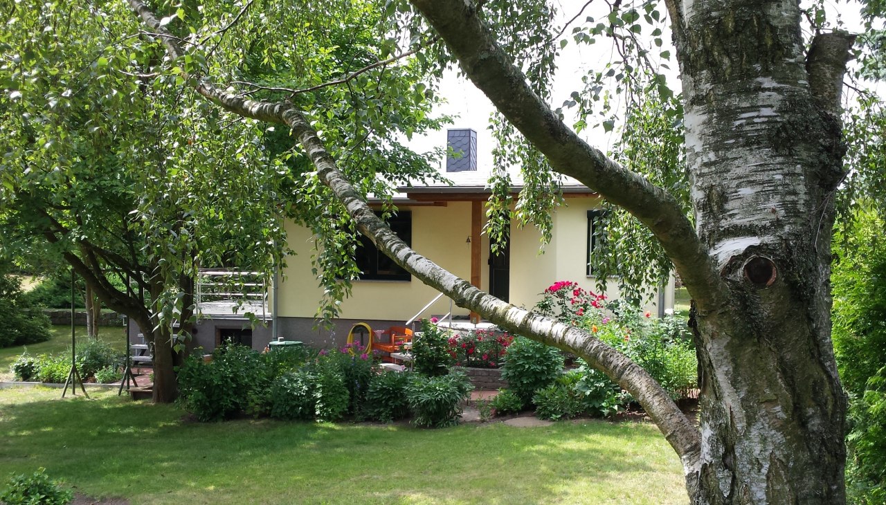 Exterior view vacation home, © Janet Heuer