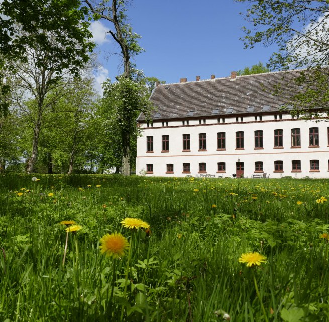Schlicht und sch&ouml;n: Gutshaus Zarchlin // &copy; Kr&uuml;ger