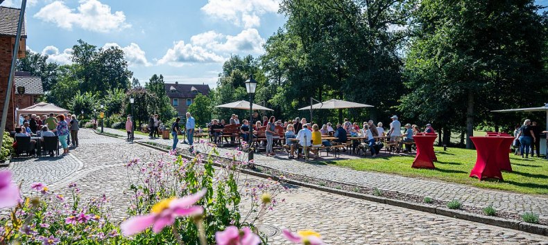 Brennereifest Gut Schwechow // &copy; Schwechower Obstbrennerei GmbH