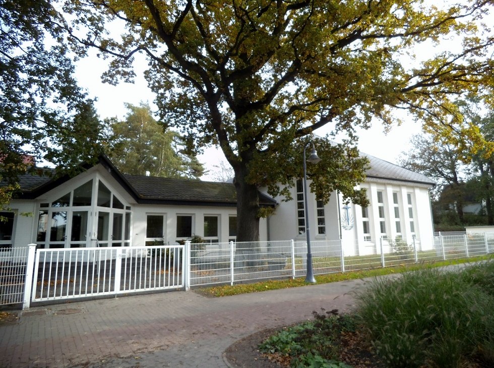 Nowy Kości&oacute;ł Apostolski Binz, &copy; Tourismuszentrale R&uuml;gen