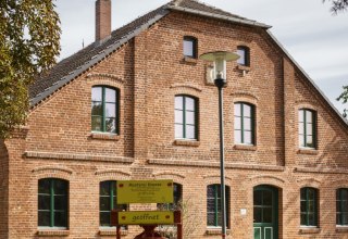Ciderij, boerderijwinkel en distilleerderij // &copy; Mosterei Kneese/Paula Markert