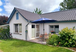 Terrasse FeWo Leuchtturm // &copy; Heuser