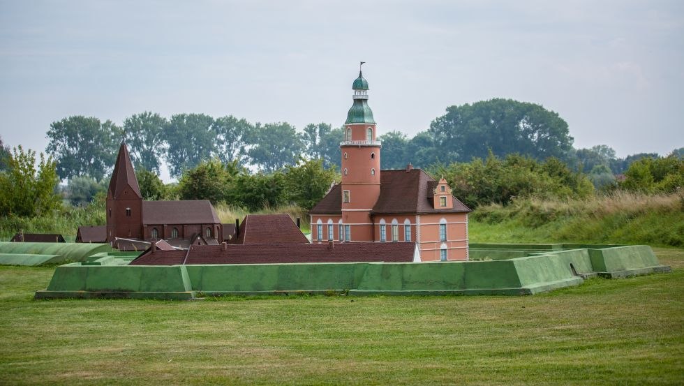 Model in het Poel Eiland Museum, © Liene Photografie Nadine Sorgenfried