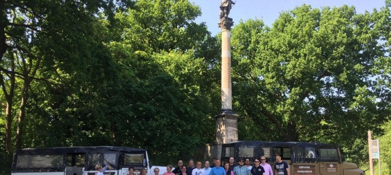 Tour group in front of the Prussian Column near Groß Stresow, © Volker Barthmann