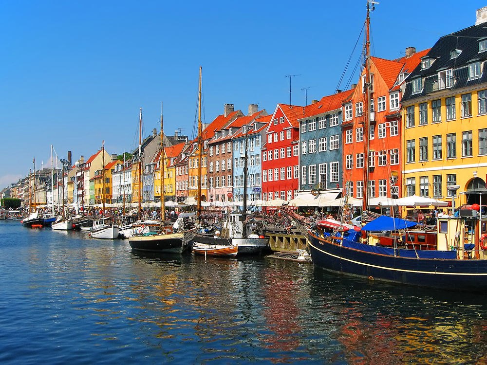 Historische havenwijk Nyhavn in Kopenhagen // © Scandlines Historische havenwijk Nyhavn in Kopenhagen // © Scandlines