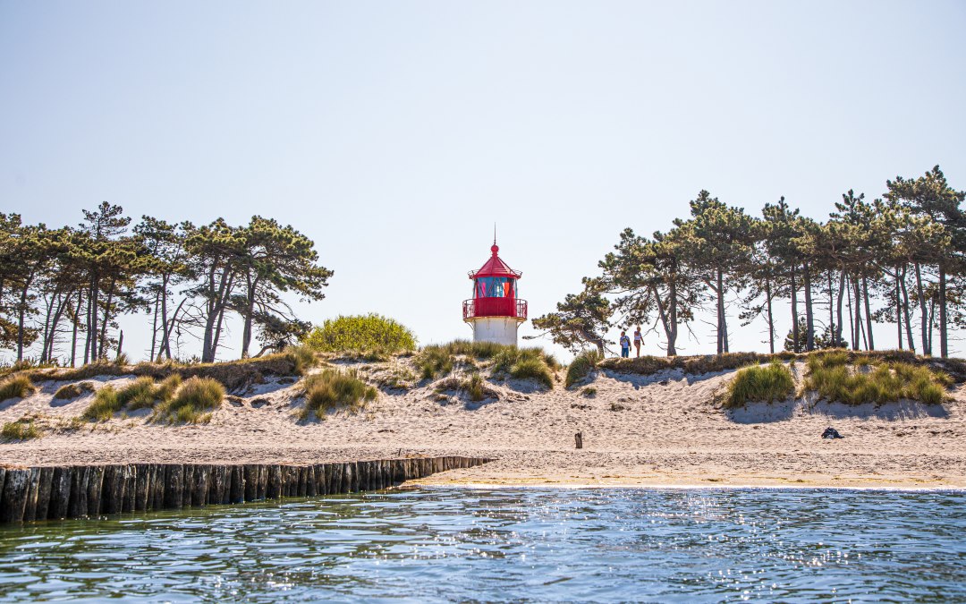 Experience the island of Hiddensee on a day trip from Stralsund., © Weiße Flotte GmbH