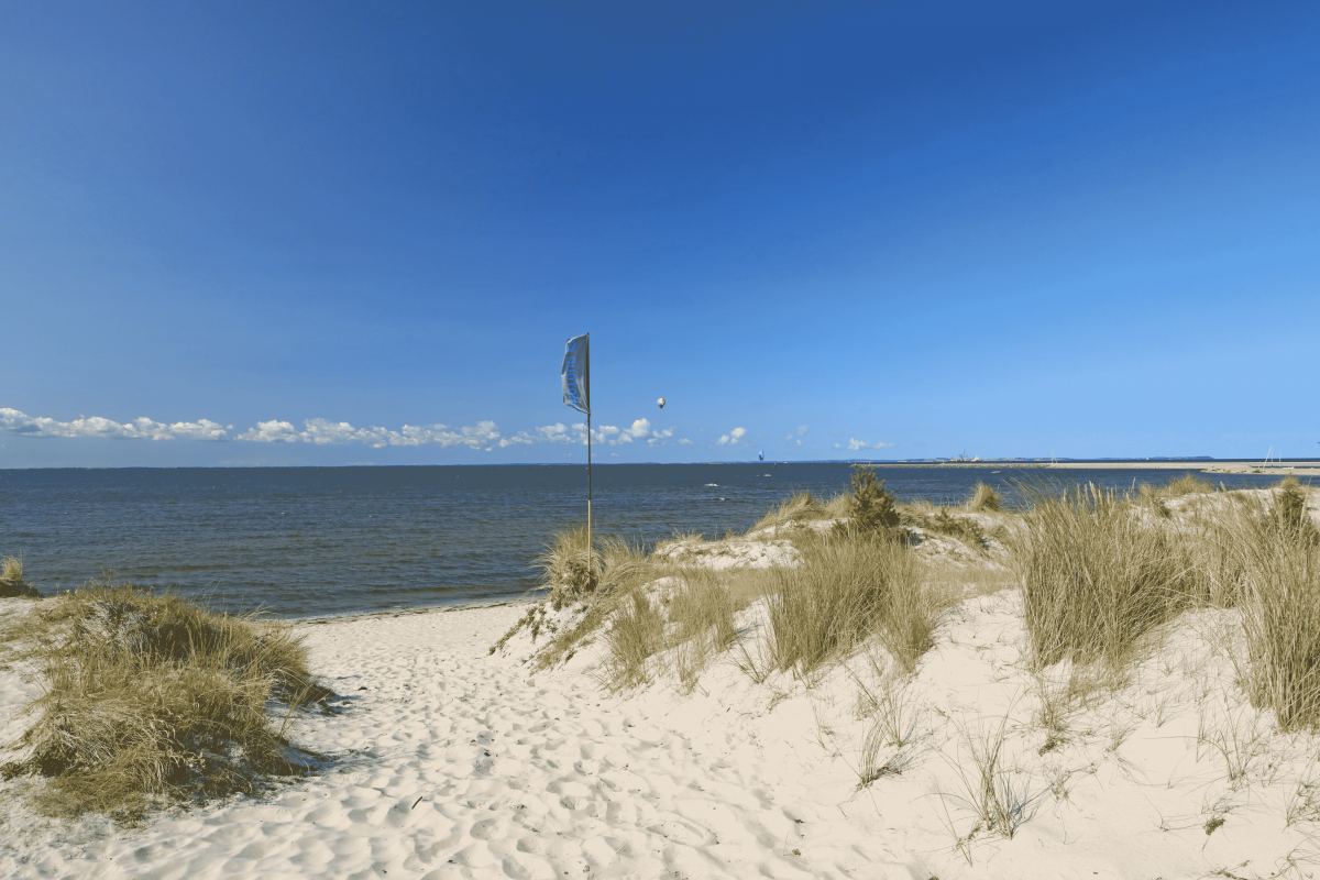 Toegang tot het strand // &copy; TMV/Gohlke