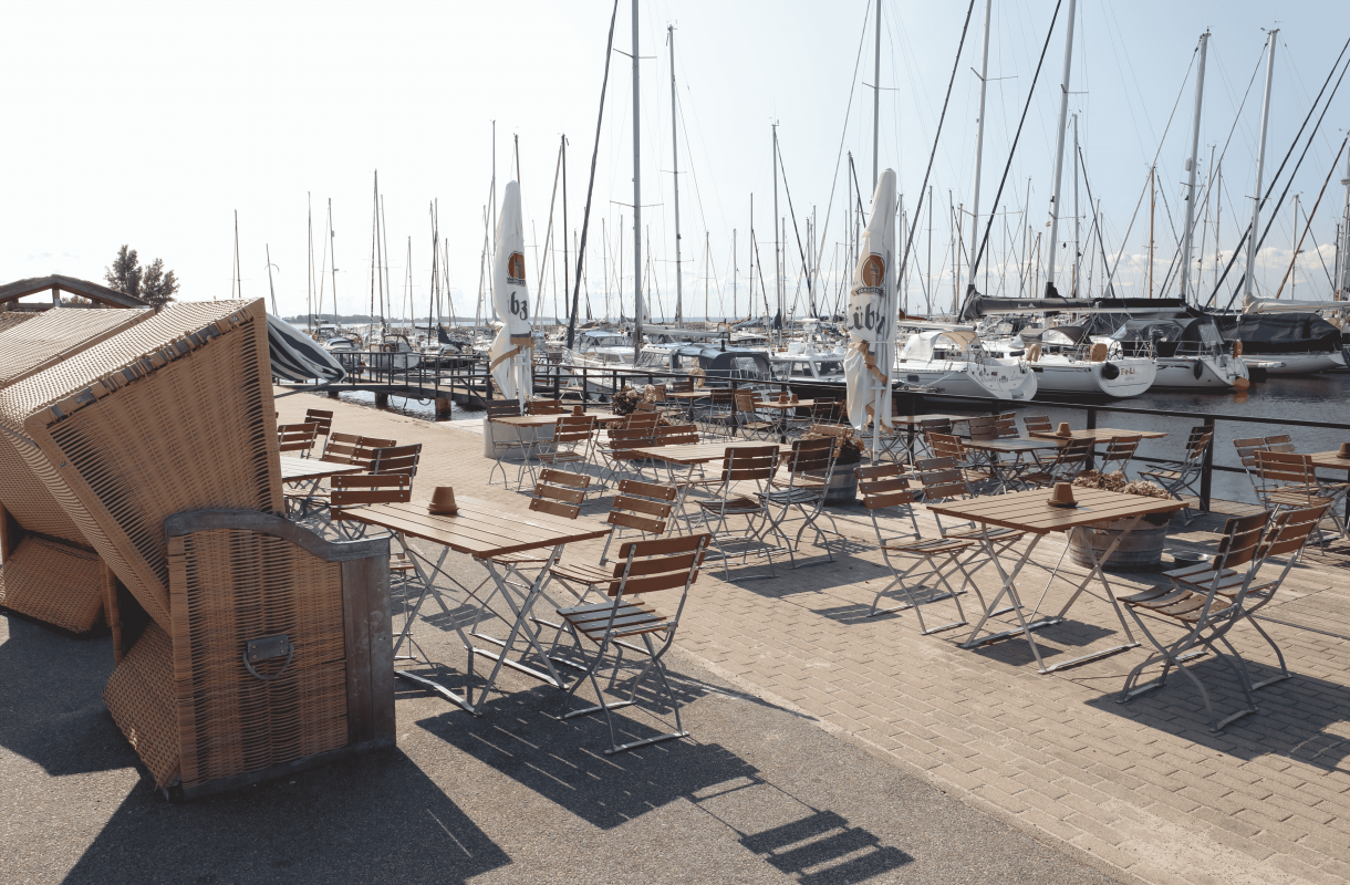 Seating with a view over the water // © MV-T/Gohlke Seating with a view over the water // © MV-T/Gohlke