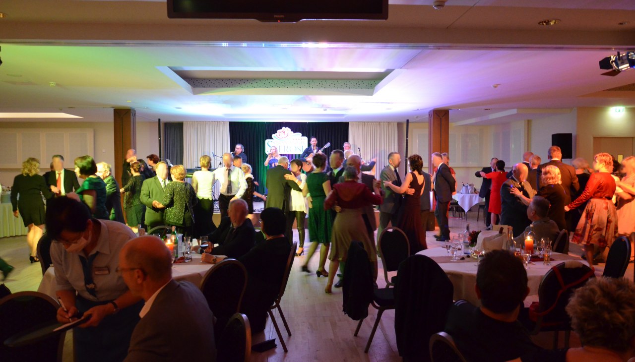 Herfstbal, &copy; Herbstball.jpg