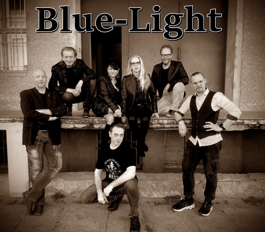 Blue-Light from Schwerin // © Steffen Salow Blue-Light from Schwerin // © Steffen Salow