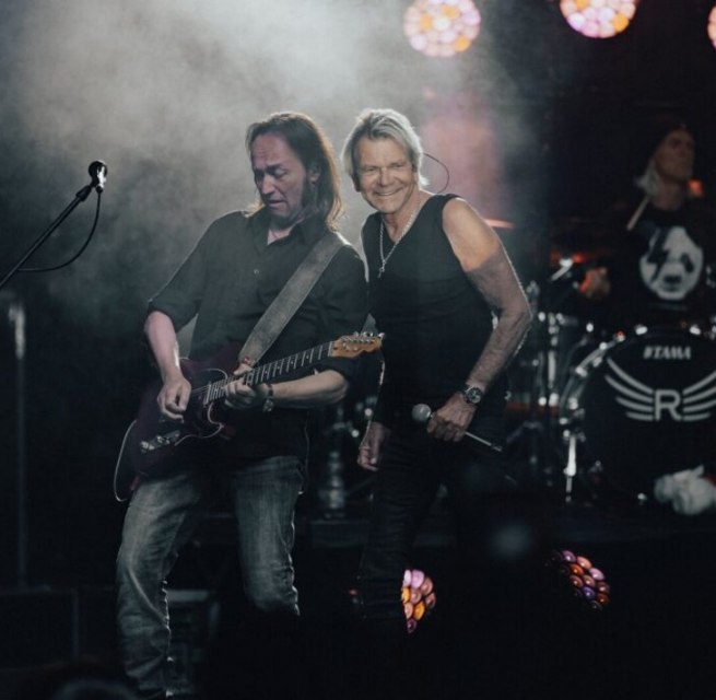 &copy; Milan Schmalenbach