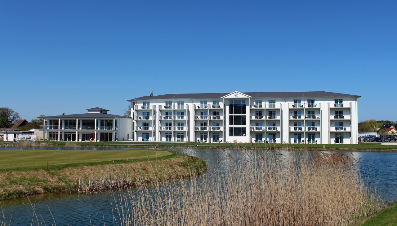 Buitenaanzicht hotel, © Baltic Hills Hotel KG Buitenaanzicht hotel, © Baltic Hills Hotel KG